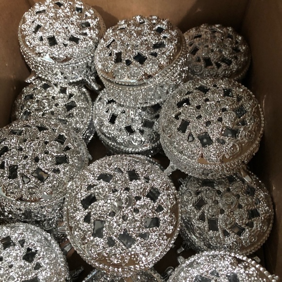 18 pcs silver small favor box set - Picture 2 of 4